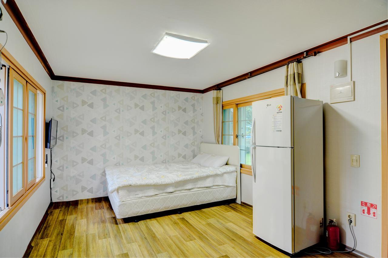 Mungyeong Sungbo Youth Hostel מראה חיצוני תמונה