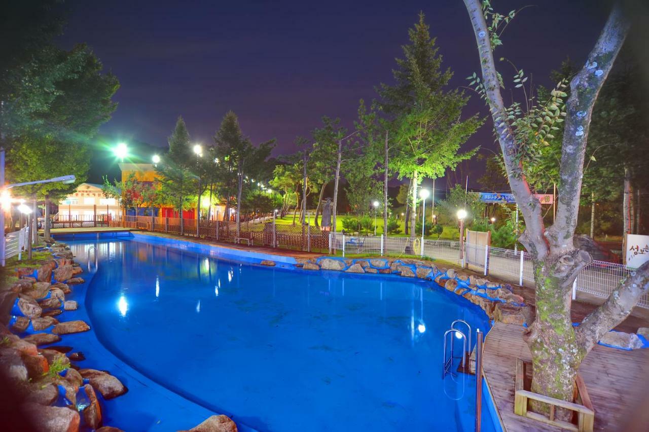 Mungyeong Sungbo Youth Hostel מראה חיצוני תמונה