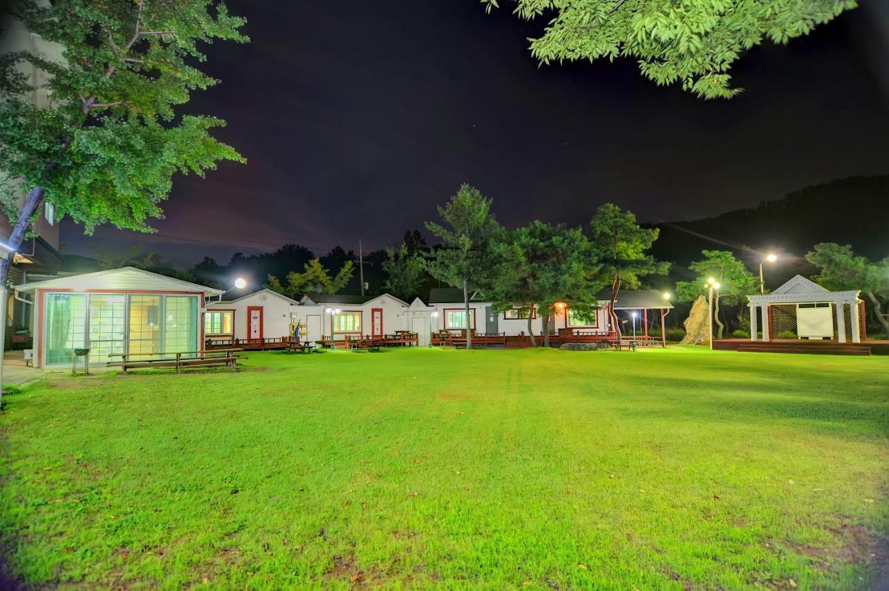 Mungyeong Sungbo Youth Hostel מראה חיצוני תמונה