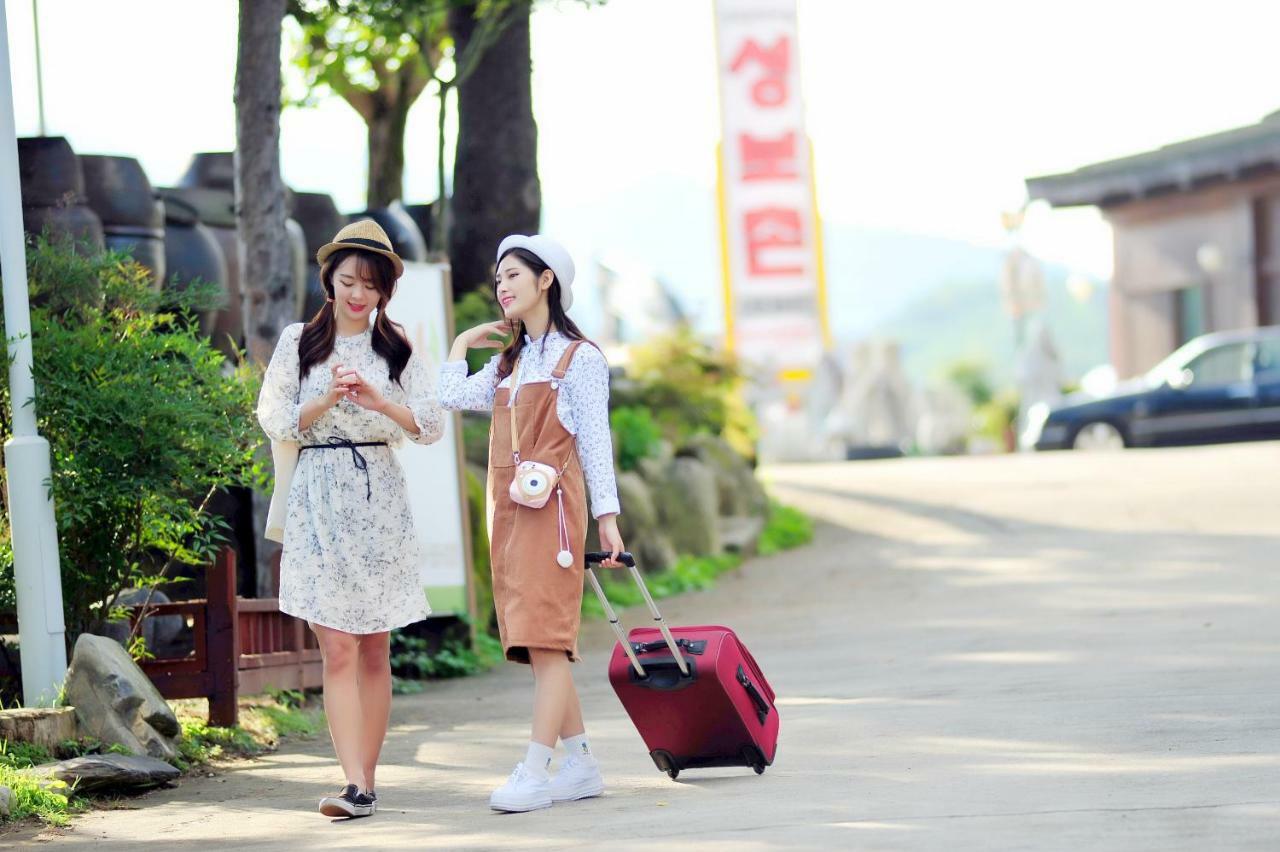 Mungyeong Sungbo Youth Hostel מראה חיצוני תמונה