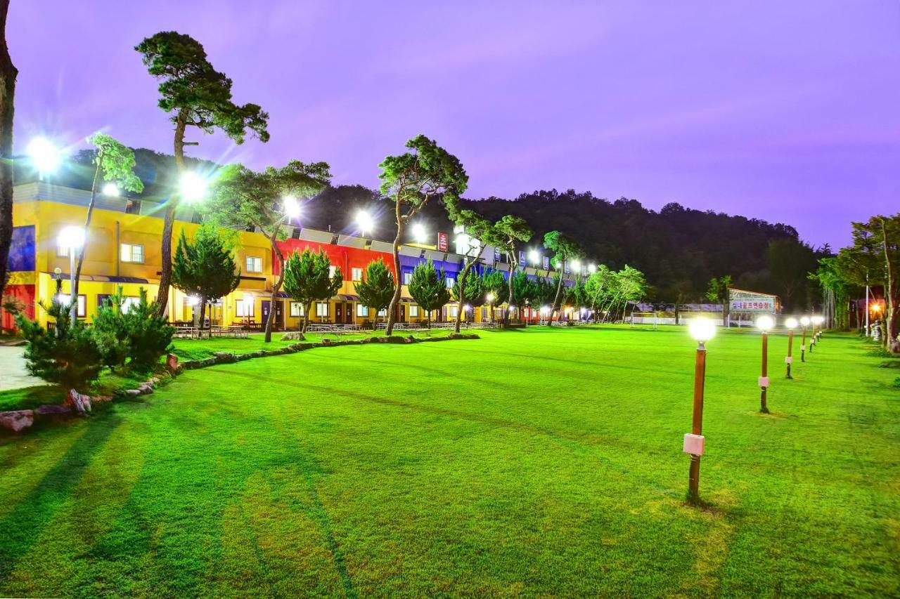 Mungyeong Sungbo Youth Hostel מראה חיצוני תמונה
