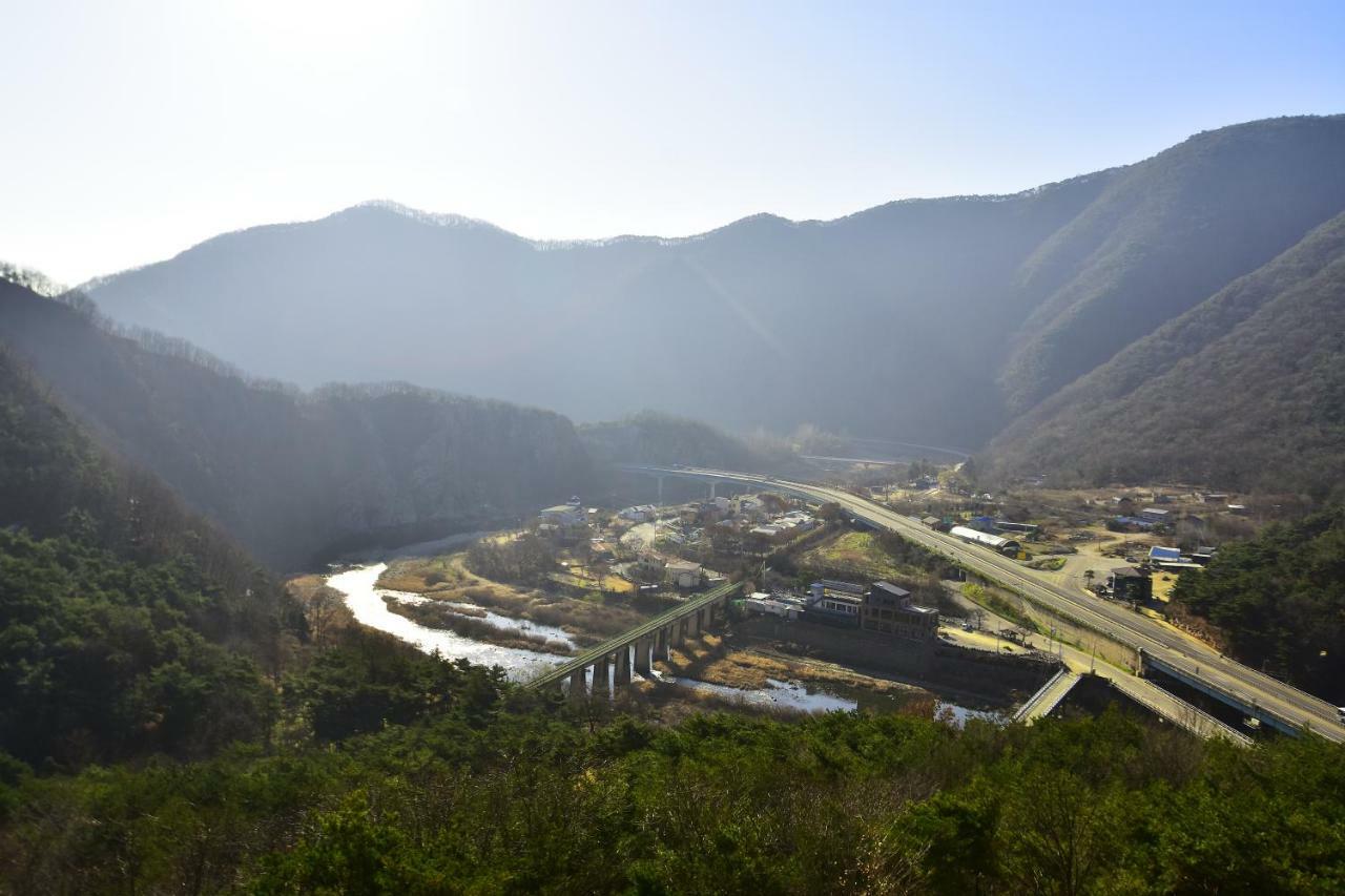 Mungyeong Sungbo Youth Hostel מראה חיצוני תמונה