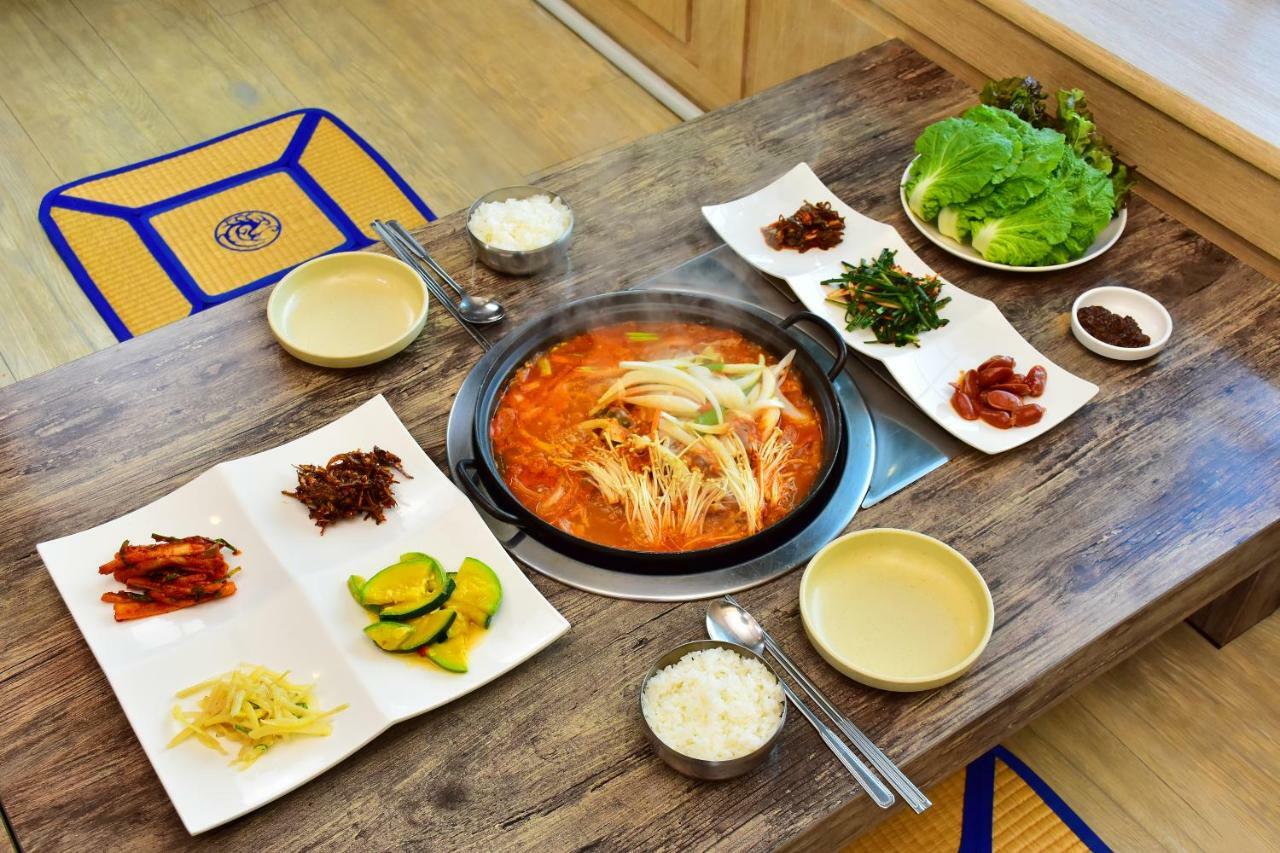 Mungyeong Sungbo Youth Hostel מראה חיצוני תמונה
